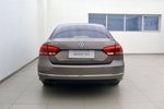 大众帕萨特2013款1.8TSI DSG尊荣版