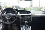 奥迪A4L2015款35 TFSI 自动标准型