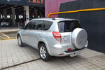 丰田RAV42010款2.4L 自动 豪华升级版