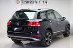 大众途锐2014款3.0TSI V6 黑色探险者 