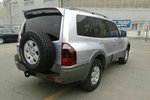 三菱帕杰罗V772004款3.0i GLS (手自一体四驱)