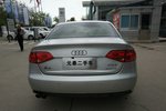 奥迪A4L2011款2.0TFSI 标准型