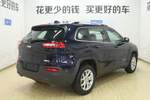 Jeep自由光2014款2.4L 都市版