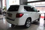 丰田汉兰达2011款2.7L 两驱7座豪华导航版 