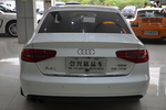 奥迪A4L2013款35 TFSI(2.0T)自动舒适型