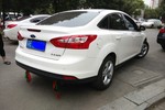 福特福克斯三厢2012款1.6L 手自一体 尊贵型