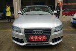 奥迪A4L2010款2.0TFSI 标准型