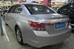 本田雅阁2011款2.0L EX