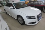 奥迪A4L2010款2.0TFSI 标准型