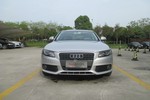 奥迪A4L2012款2.0TFSI 技术型