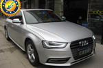 奥迪A4L2013款35 TFSI(2.0T)自动舒适型