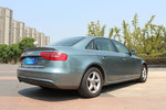 奥迪A4L2013款35 TFSI 自动标准型