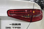 奥迪A4L2013款35 TFSI 自动舒适型