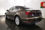 奥迪A4L2017款40TFSI 时尚型