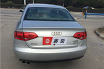 奥迪A4L2010款2.0TFSI 标准型