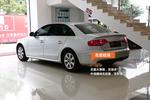 奥迪A4L2010款2.0TFSI 标准型