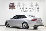 奥迪A4L2015款35 TFSI 自动标准型