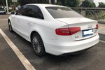 奥迪A4L2016款35 TFSI 自动标准型