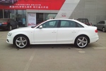 奥迪A4L2013款40 TFSI(2.0T)quattro个性运动型