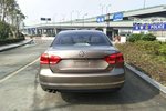 大众帕萨特2014款1.8TSI DSG尊荣版