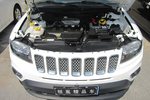 Jeep指南者2013款2.4L 四驱豪华版