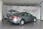 奥迪A4L2010款2.0TFSI 标准型