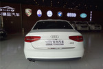 奥迪A4L2013款35 TFSI 自动标准型