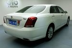 丰田皇冠2010款2.5L Royal 真皮天窗版 