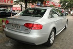 奥迪A4L2012款2.0TFSI 舒适型