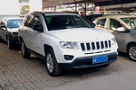 Jeep指南者2013款2.4L 四驱运动版