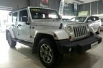 Jeep牧马人四门版2011款3.8L 撒哈拉