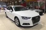 奥迪A4L2017款40TFSI 时尚型