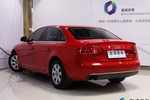 奥迪A4L2011款2.0TFSI 舒适型