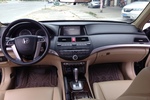 本田雅阁2010款2.0L EXL Navi