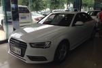 奥迪A4L2013款35 TFSI(2.0T)自动标准型