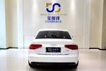 奥迪A4L2015款35 TFSI 自动标准型