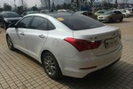 现代名图2014款1.8L 自动尊贵型