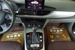 奥迪A6L2012款TFSI 标准型(2.0T)