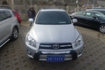 丰田RAV42009款2.4L 手动 豪华导航版