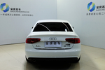 奥迪A4L2013款35 TFSI 自动标准型