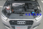 奥迪Q32013款40 TFSI 全时四驱豪华型