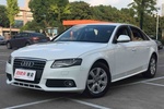 奥迪A4L2011款2.0TFSI 标准型