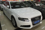 奥迪A4L2010款2.0TFSI 标准型