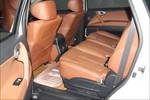 纳智捷大7 SUV2011款智慧型 2.2T 两驱