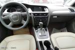 奥迪A4L2010款2.0TFSI 标准型