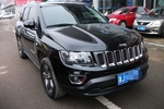 Jeep指南者2014款2.4L 四驱蛇行珍藏版