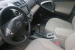 丰田RAV42010款2.0L 自动 豪华升级版