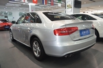 奥迪A4L2013款35 TFSI(2.0T)自动舒适型