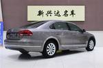 大众帕萨特2011款1.8TSI DSG尊荣版