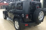 Jeep牧马人四门版2009款3.8L 撒哈拉